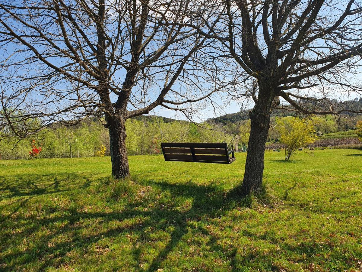 Mas Des Gardies Saint-Julien-de-Peyrolas Buitenkant foto